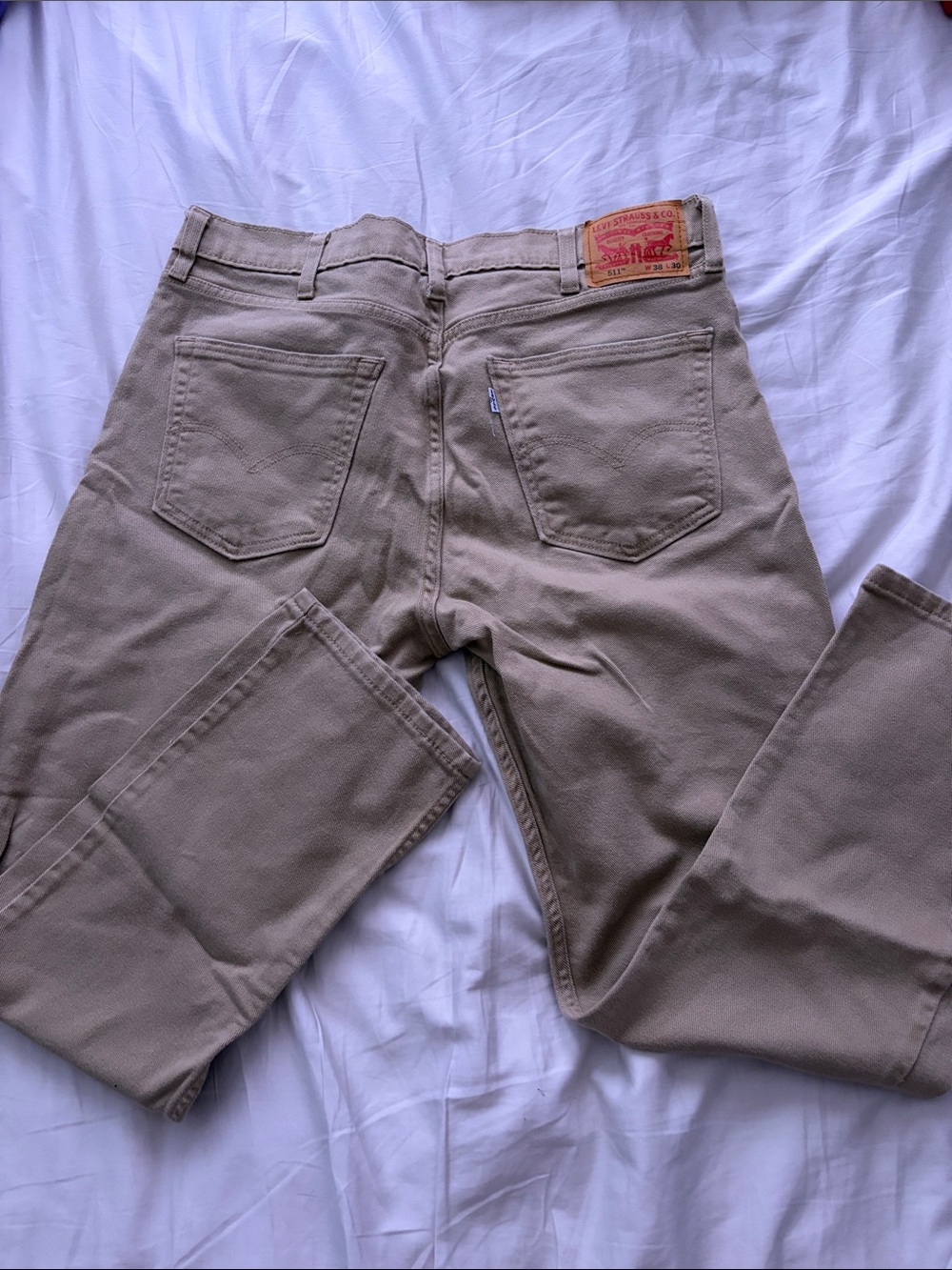 Levi's Tan Back-Pocket Jeans with Signature Patch